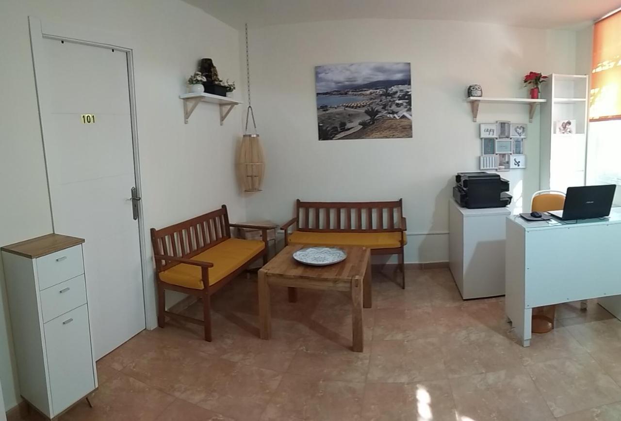 Kiki Vivienda Bed & Breakfast San Isidro  Exterior foto